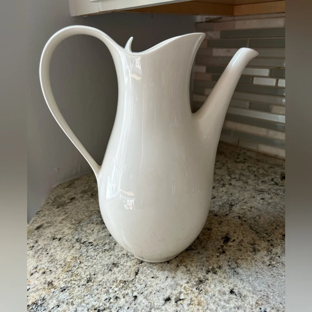 Eva Zeisel for Crate&Barrel Tea Pot